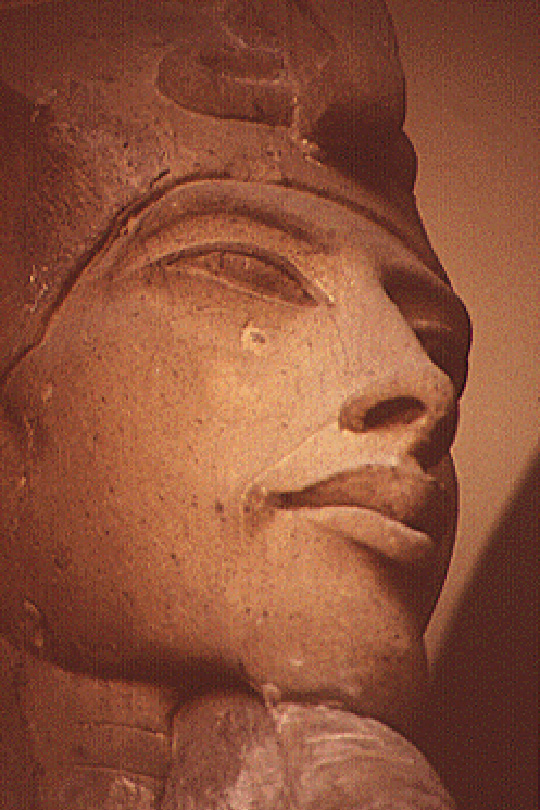 Akhenaton