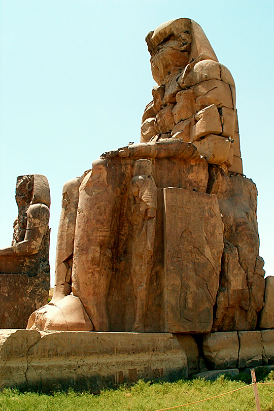 colossi memnon